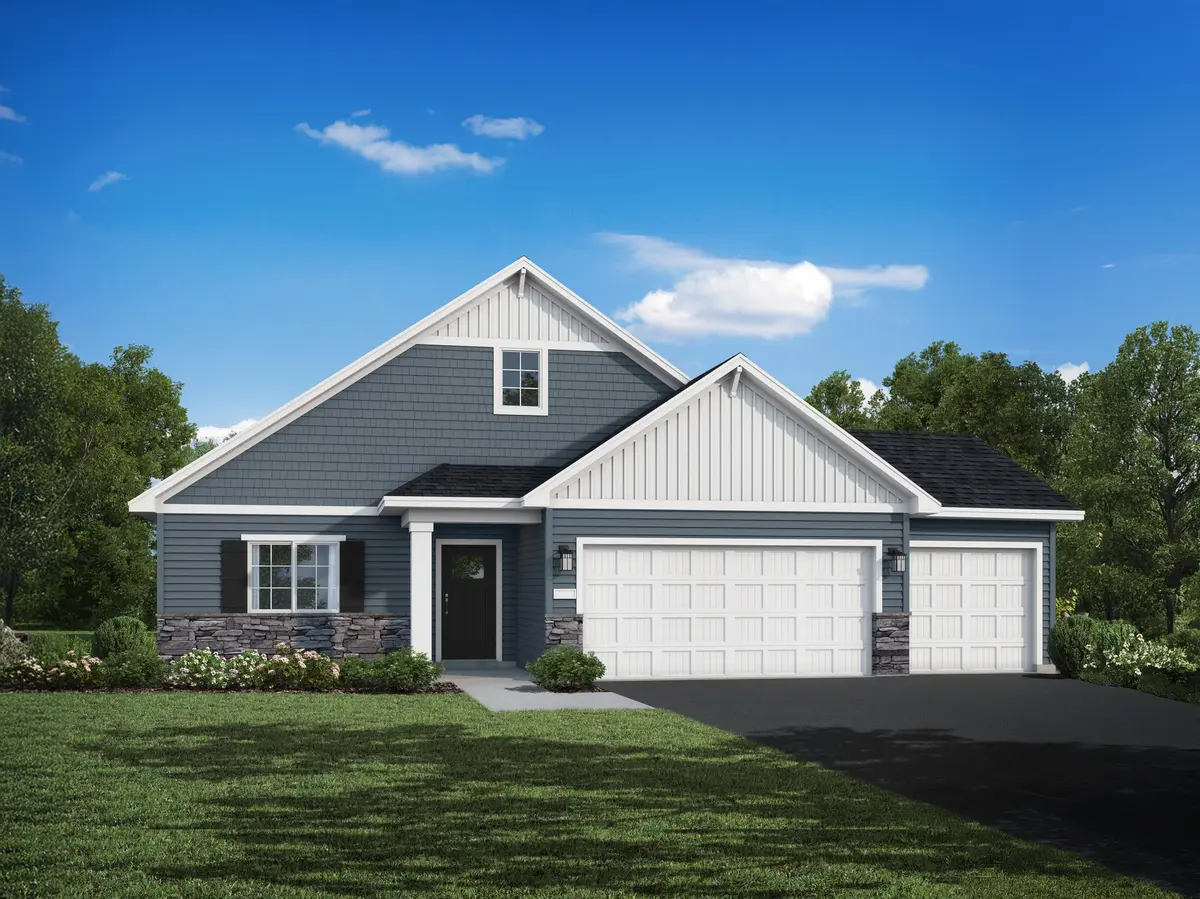 1014 E Meadowsweet DR, River Falls, WI 54022