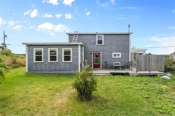 101 Main Road, Renews, NL A0A 3N0