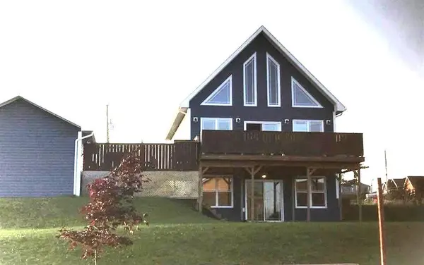 4 Ross Avenue, Stephenville, NL A2N 0B1