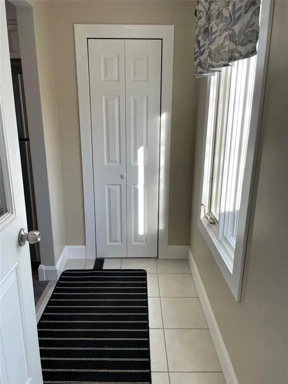 4 Bay Street, Little Burnt Bay, NL A0G 3B0