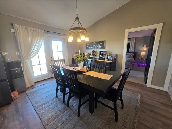 1225 R G Loop, Olney, TX 76374