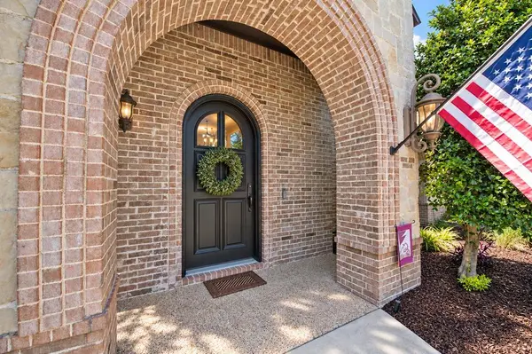 2 Westchester Court, Heath, TX 75032