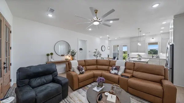 505 Vz County Road 4106, Canton, TX 75103
