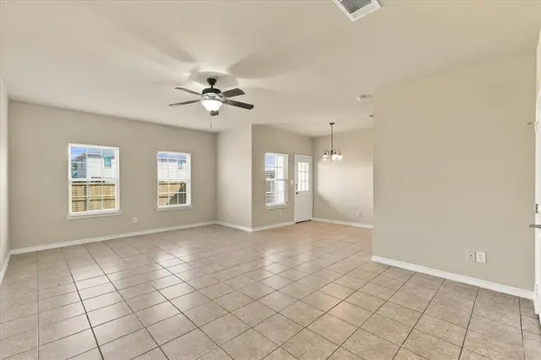 900 Parkplace Ridge, Princeton, TX 75407