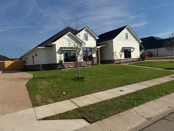 10205 Charmwood Drive, Waco, TX 76712