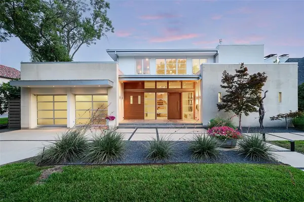 6446 Prestonshire Lane, Dallas, TX 75225