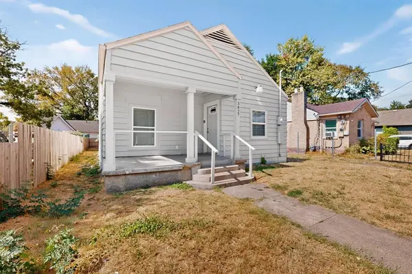 3827 Myrtle Street, Dallas, TX 75215