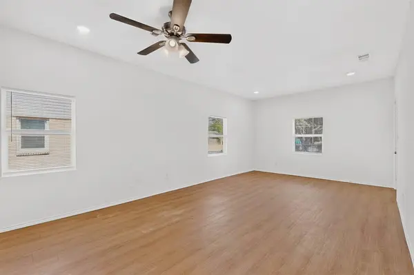 3827 Myrtle Street, Dallas, TX 75215
