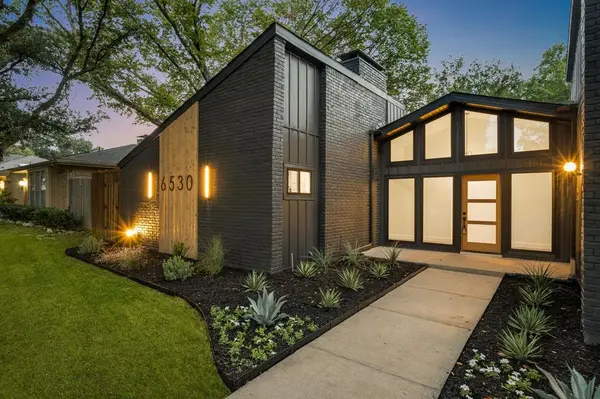 6530 Southpoint Drive, Dallas, TX 75248