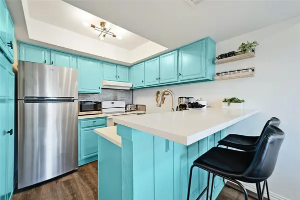 115 Comanche PT, Point Venture, TX 78645