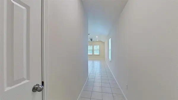 625 Taggart TRL, Jarrell, TX 76537