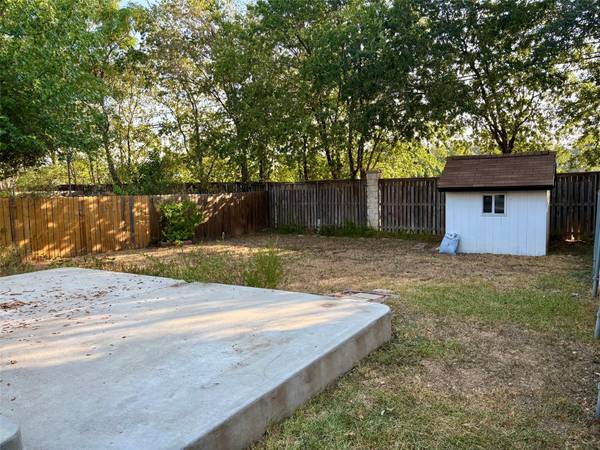 7613 Peabody DR, Austin, TX 78729