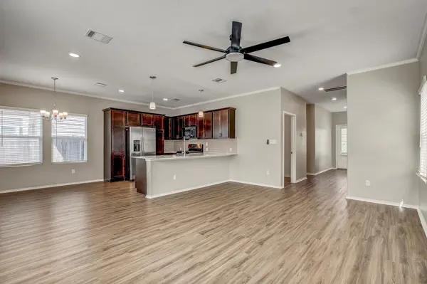 1449 Weatherford LN, Leander, TX 78641