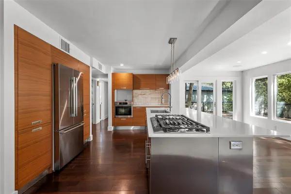 3117 Eanes CIR, Austin, TX 78746