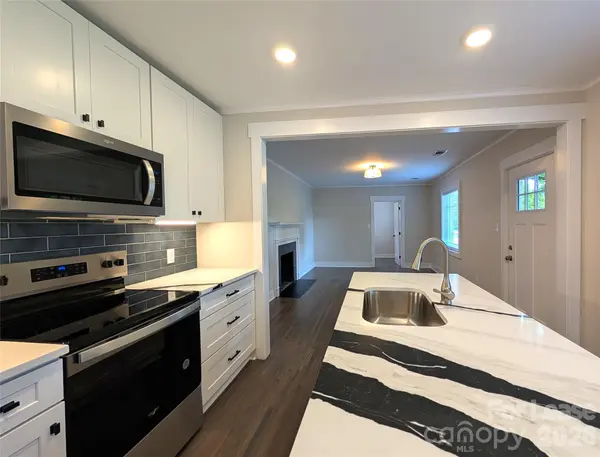 2445 Morton ST, Charlotte, NC 28208