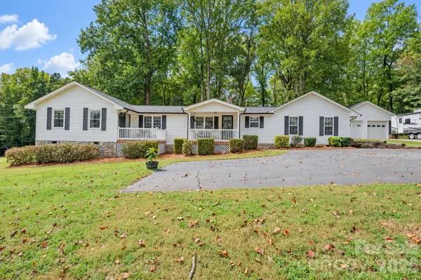370 Shiloh RD, Statesville, NC 28677