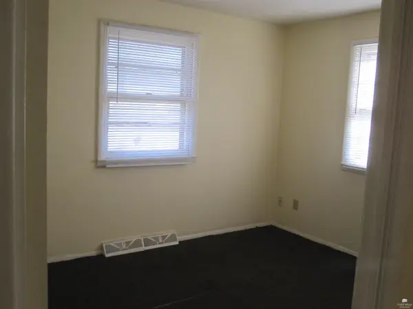 2205 Northview DR, Manhattan, KS 66502