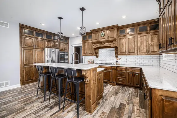 19602 Dempsey RD, Leavenworth, KS 66048