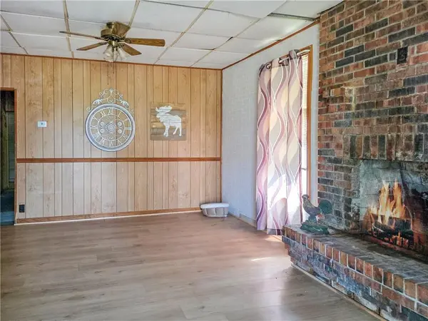 1300 Park ST, Carrollton, MO 64633