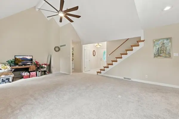 14118 W 61st TER, Shawnee, KS 66216