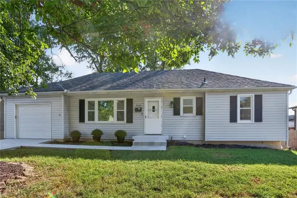 312 S CHESTER TER, Olathe, KS 66061