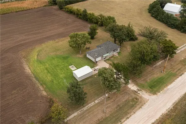 411 West Main ST, County/other, KS 67664