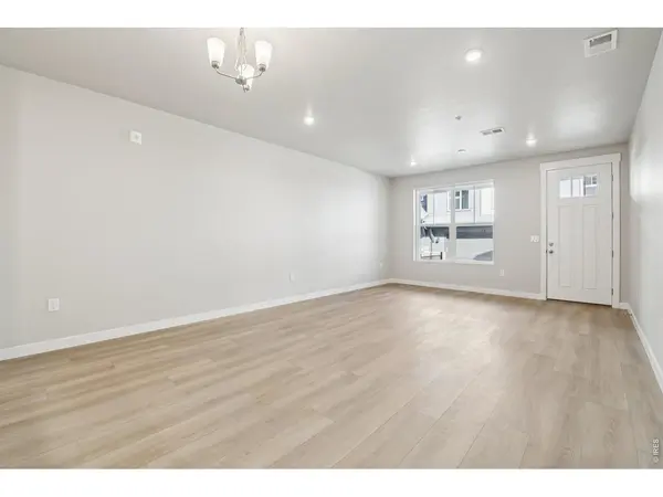 410 High Point #B-104, Longmont, CO 80504