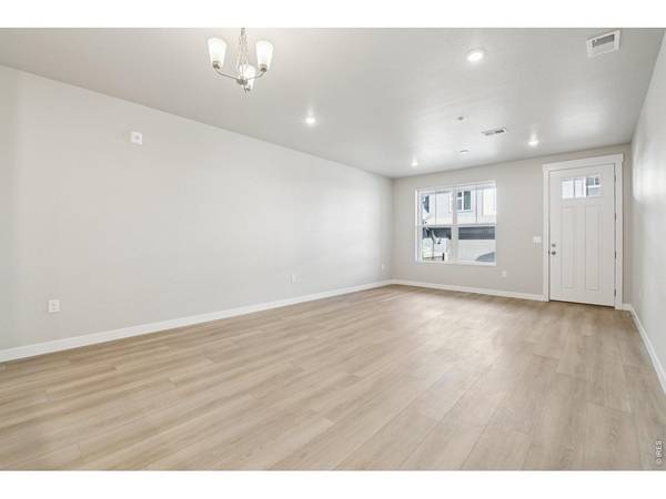 410 High Point #B-104, Longmont, CO 80504