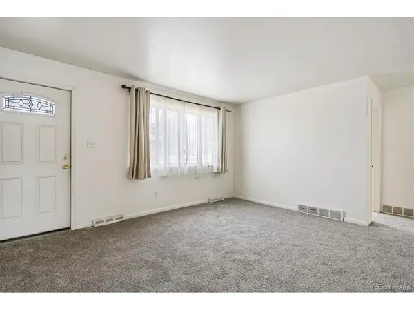 953 S Yarrow, Lakewood, CO 80226
