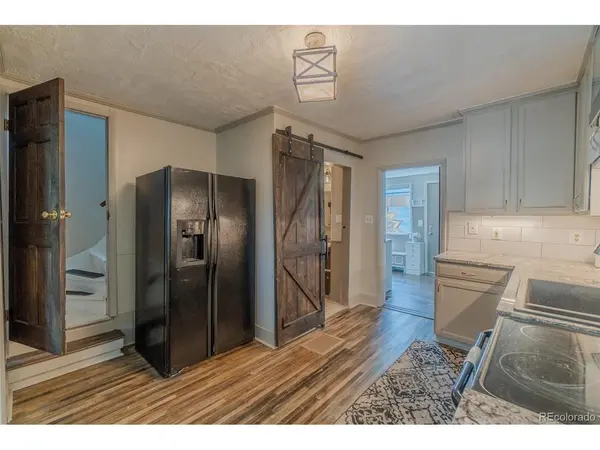 2701 Wood, Colorado Springs, CO 80907
