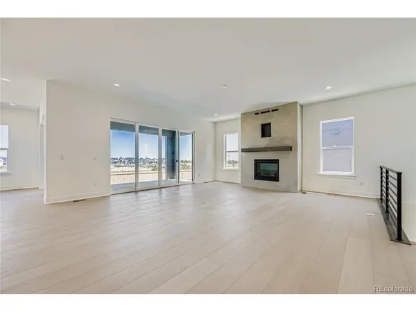 8134 S Bersshine, Aurora, CO 80016