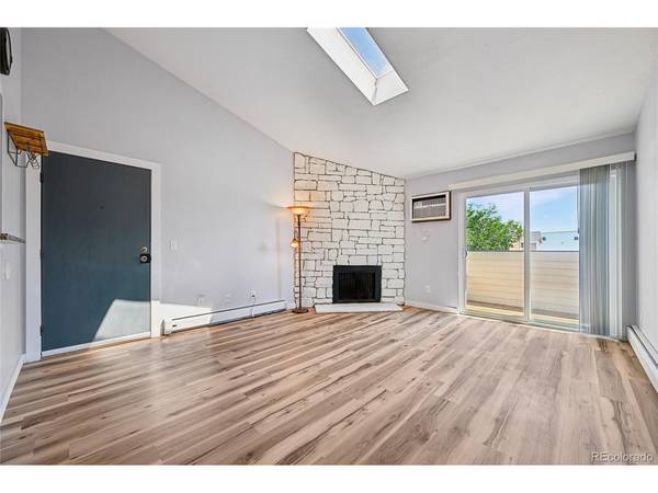10150 E Virginia #4-301, Denver, CO 80247