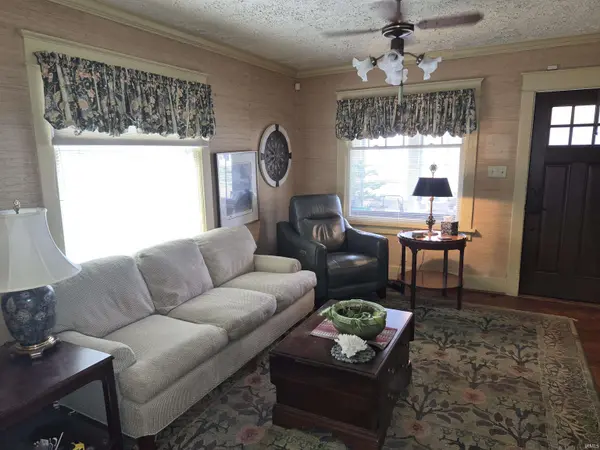 744 S 36Th ST, South Bend, IN 46615-2414