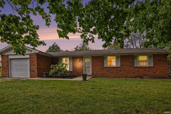 5464 N 850 E RD, North Webster, IN 46555