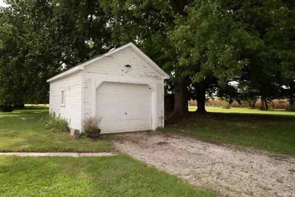 7564 N 100 E ***, Delphi, IN 46923