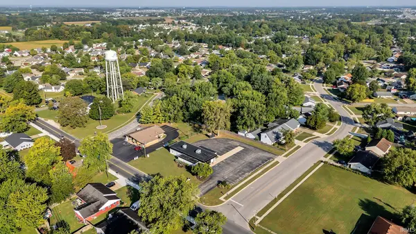 340 Tracy RD, Whiteland, IN 46184