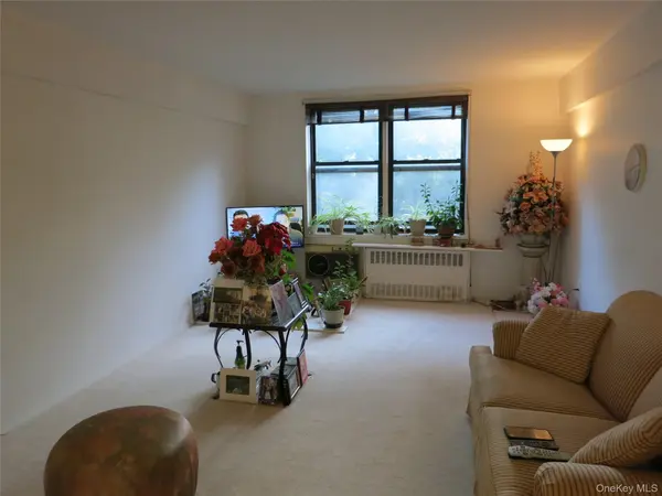 60 Barker ST #614, Mount Kisco, NY 10549