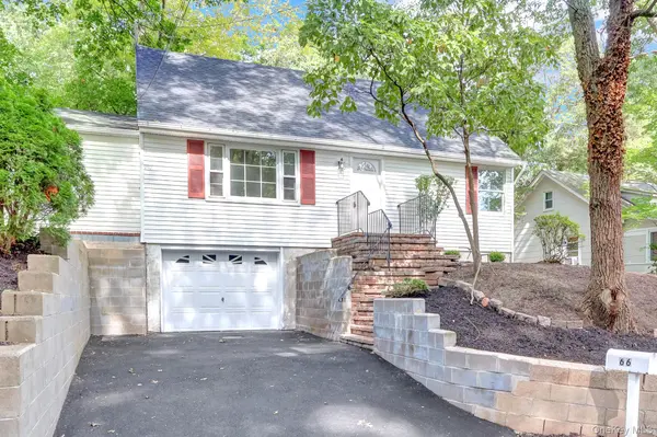 66 Washington ST, East Setauket, NY 11733