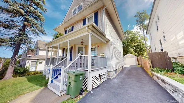 88 Grand AVE, Middletown, NY 10940