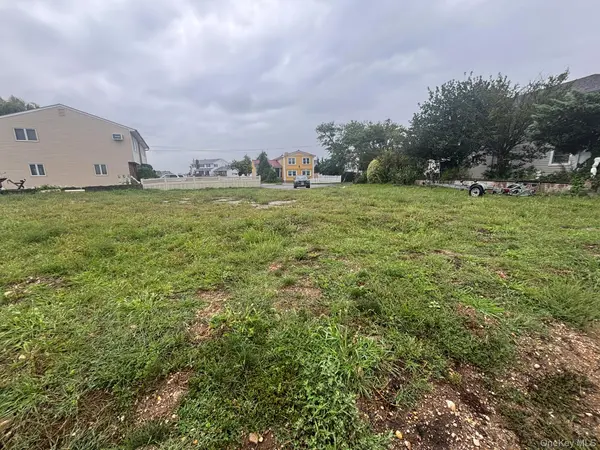 2 west 4th ST, Freeport, NY 11520