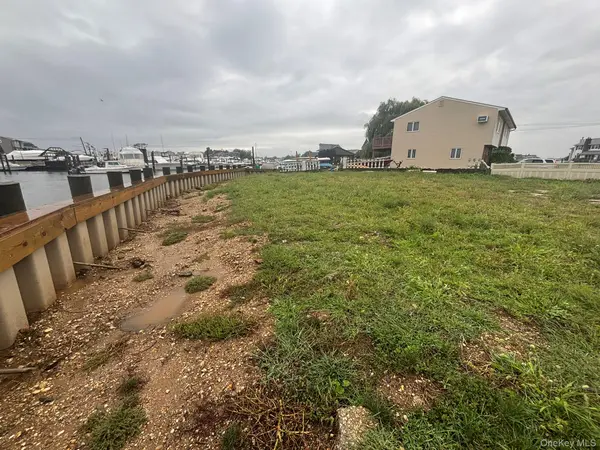 2 west 4th ST, Freeport, NY 11520