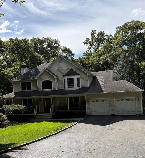 230 W Woodland DR, Wading River, NY 11792