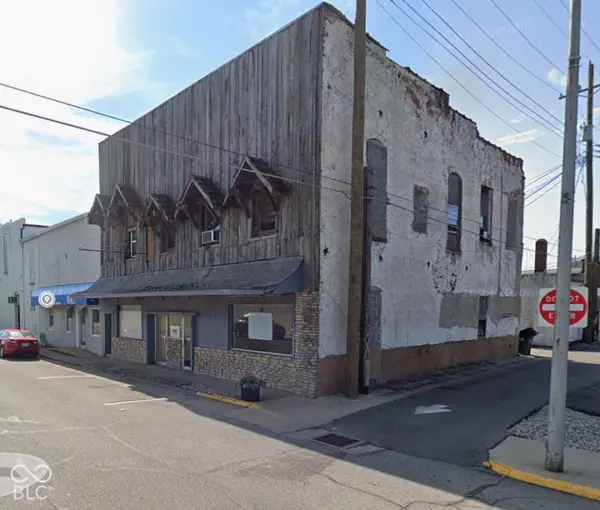 113 W 3rd ST, Rushville, IN 46173