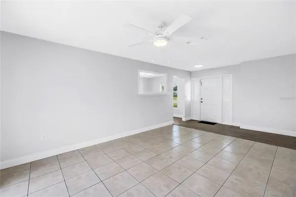 2918 SANDPOINTE DR, Bradenton, FL 34205