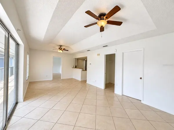 4360 WHITE PINE AVE #75-1, Orlando, FL 32811