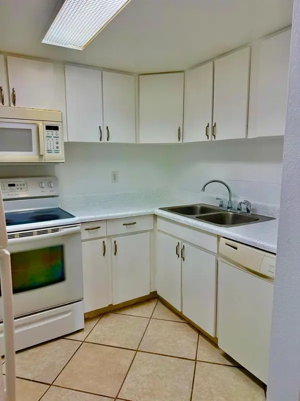 20 SHEOAH BLVD #9, Winter Springs, FL 32708