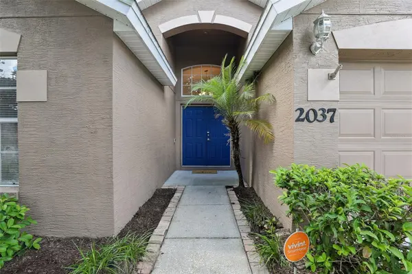 2037 CRANBERRY ISLES WAY, Apopka, FL 32712