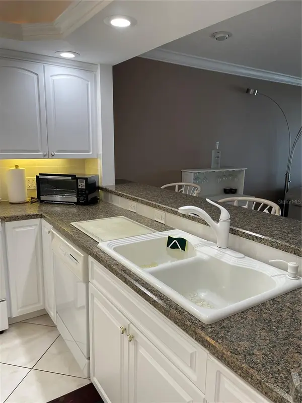 895 S GULFVIEW BLVD #303, Clearwater Beach, FL 33767