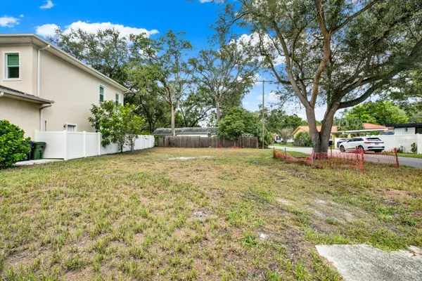 3201 W FIELDER ST, Tampa, FL 33611