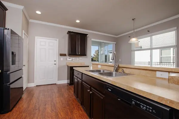 8639 TURNSTONE SHORE LN, Riverview, FL 33578